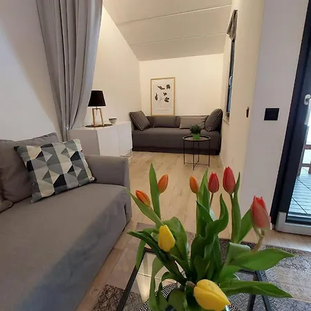 Apartament Gallery Lux Loft 75 M2, 2 Baths, 2 Mins To Sea